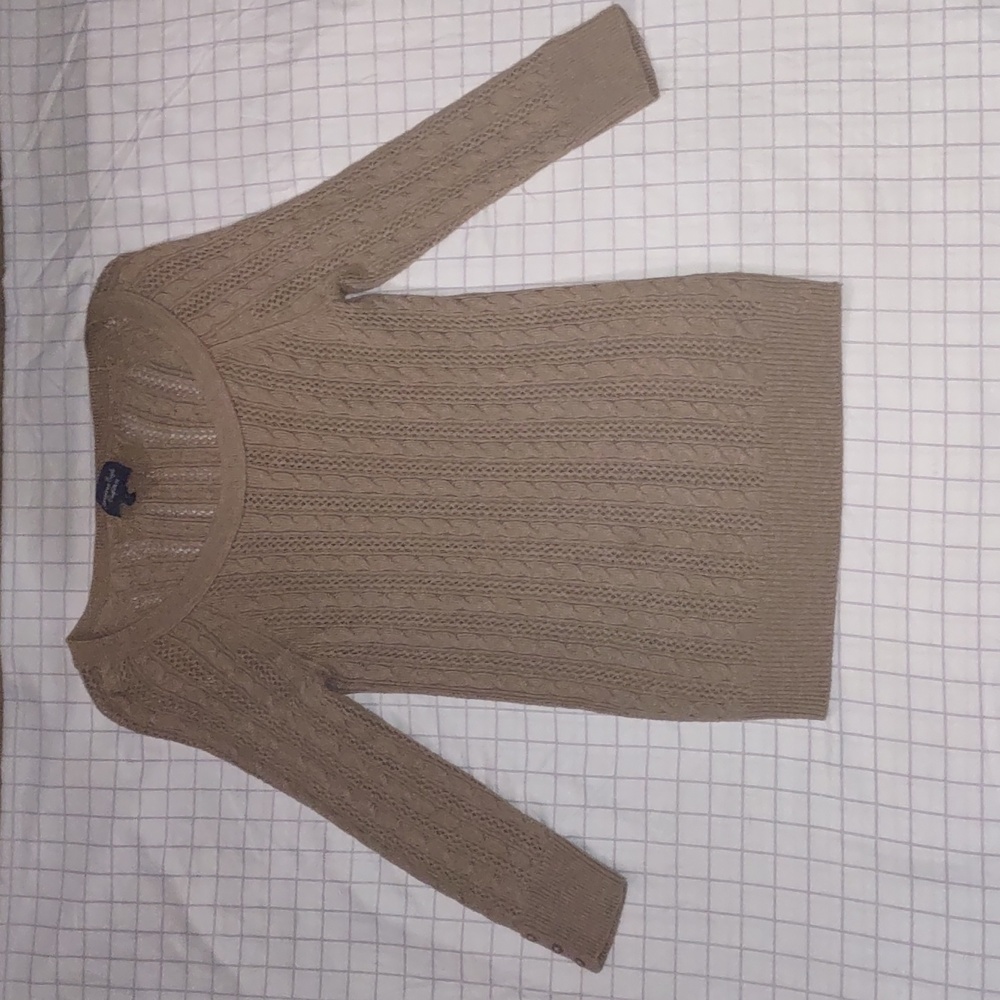 Women's American Eagle sweater size medium